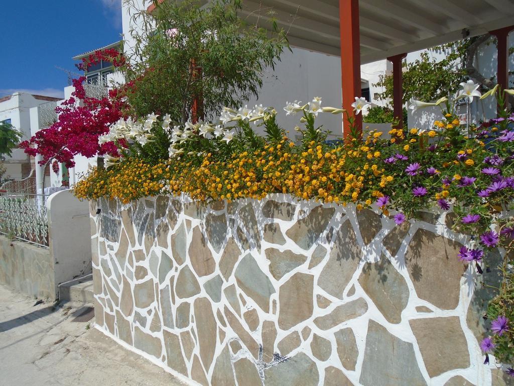 Helios Serifos リバディオン エクステリア 写真